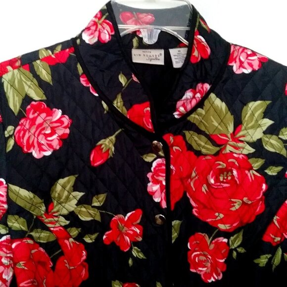 🌹 Kim Rogers Quilted Jacket – Petite M – Black Rose Floral - Picture 3 of 13